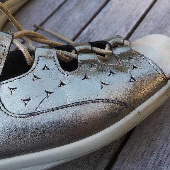 Hotter laced open-toe shoes - Picture 3 of 14